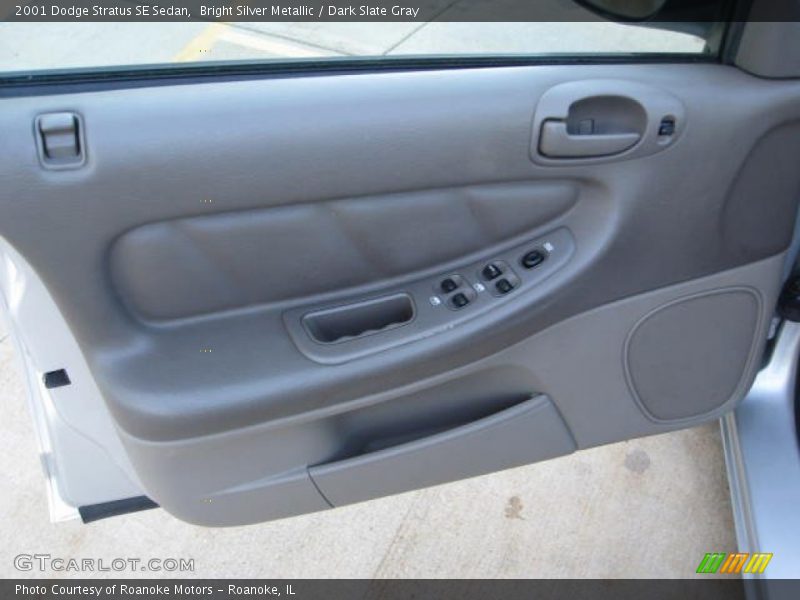 Bright Silver Metallic / Dark Slate Gray 2001 Dodge Stratus SE Sedan
