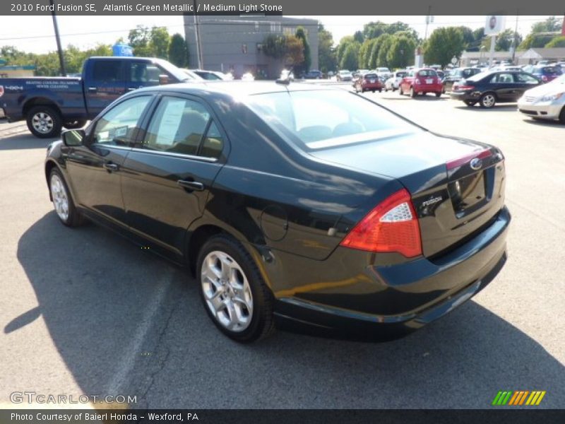 Atlantis Green Metallic / Medium Light Stone 2010 Ford Fusion SE