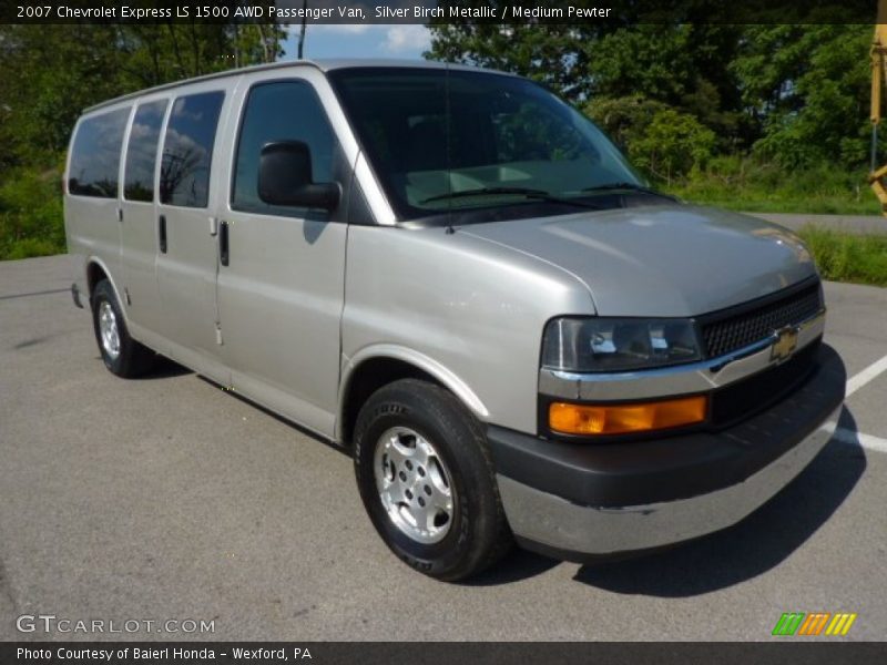 Silver Birch Metallic / Medium Pewter 2007 Chevrolet Express LS 1500 AWD Passenger Van