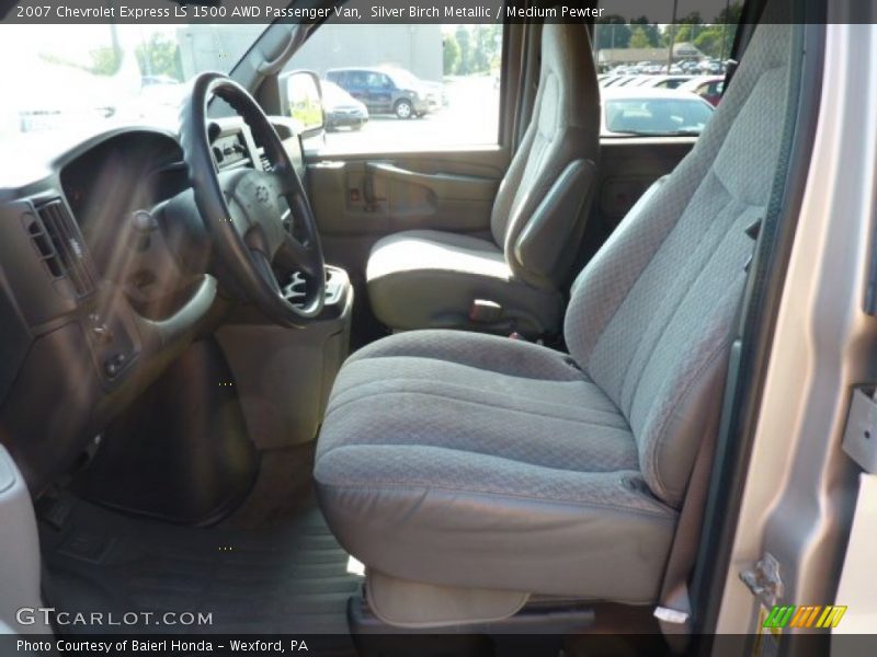 Silver Birch Metallic / Medium Pewter 2007 Chevrolet Express LS 1500 AWD Passenger Van