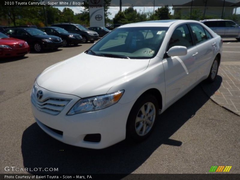 Super White / Bisque 2010 Toyota Camry LE