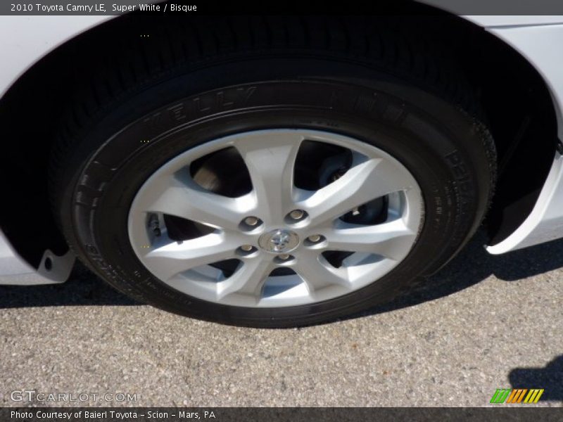 Super White / Bisque 2010 Toyota Camry LE