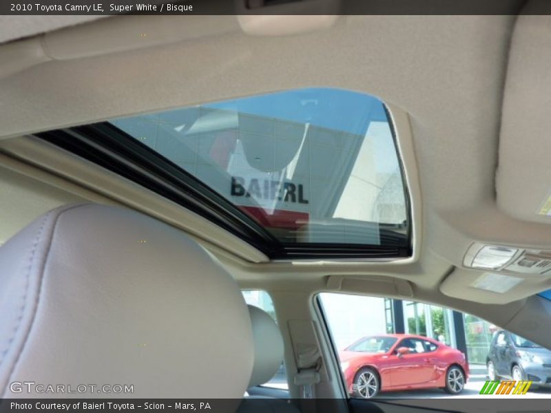 Super White / Bisque 2010 Toyota Camry LE