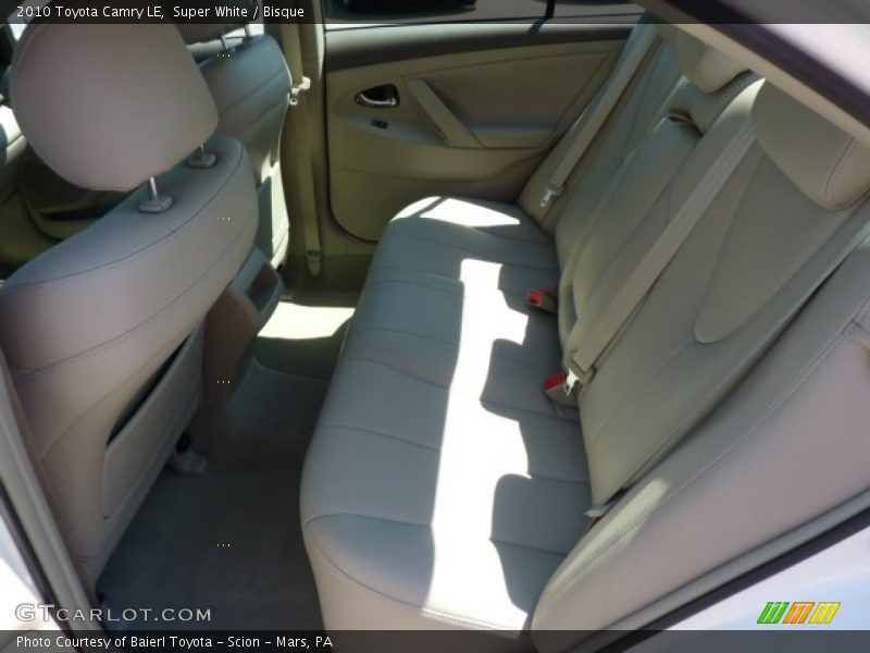 Super White / Bisque 2010 Toyota Camry LE