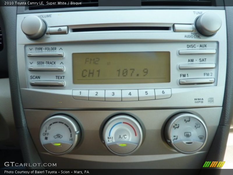 Super White / Bisque 2010 Toyota Camry LE