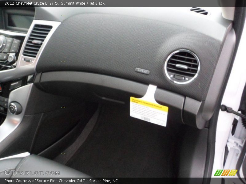 Summit White / Jet Black 2012 Chevrolet Cruze LTZ/RS