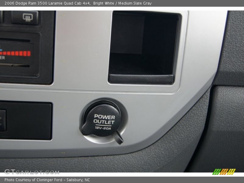 Bright White / Medium Slate Gray 2006 Dodge Ram 3500 Laramie Quad Cab 4x4
