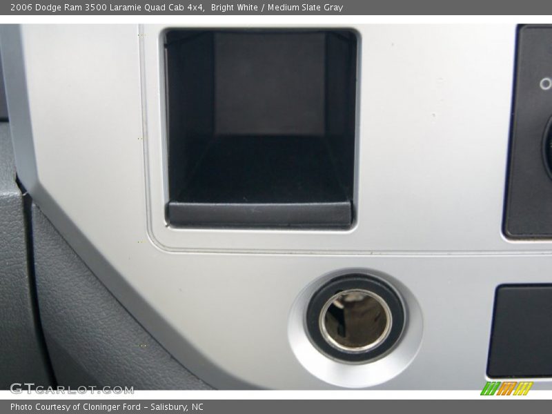 Bright White / Medium Slate Gray 2006 Dodge Ram 3500 Laramie Quad Cab 4x4