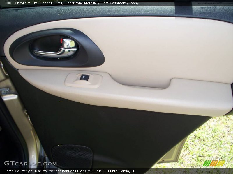 Sandstone Metallic / Light Cashmere/Ebony 2006 Chevrolet TrailBlazer LS 4x4