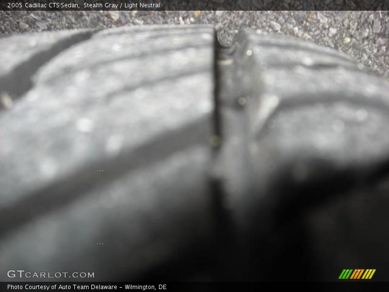 Stealth Gray / Light Neutral 2005 Cadillac CTS Sedan