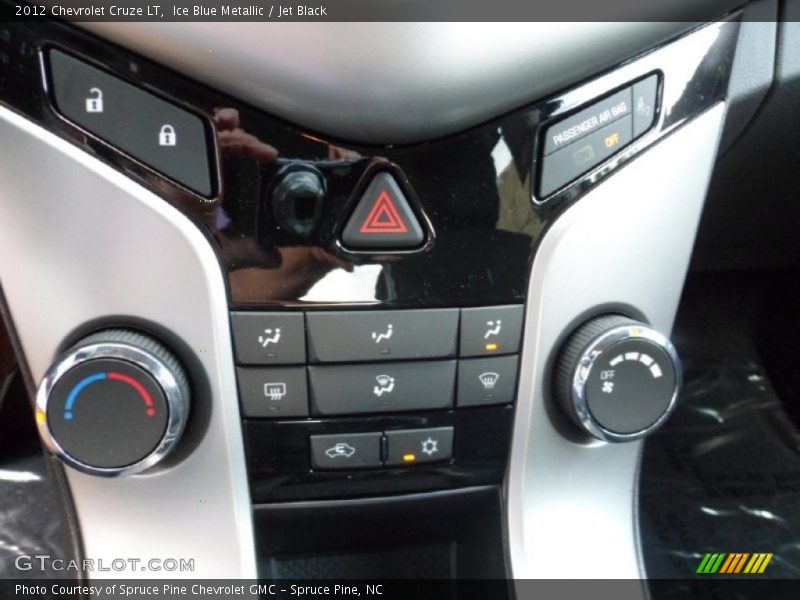Ice Blue Metallic / Jet Black 2012 Chevrolet Cruze LT