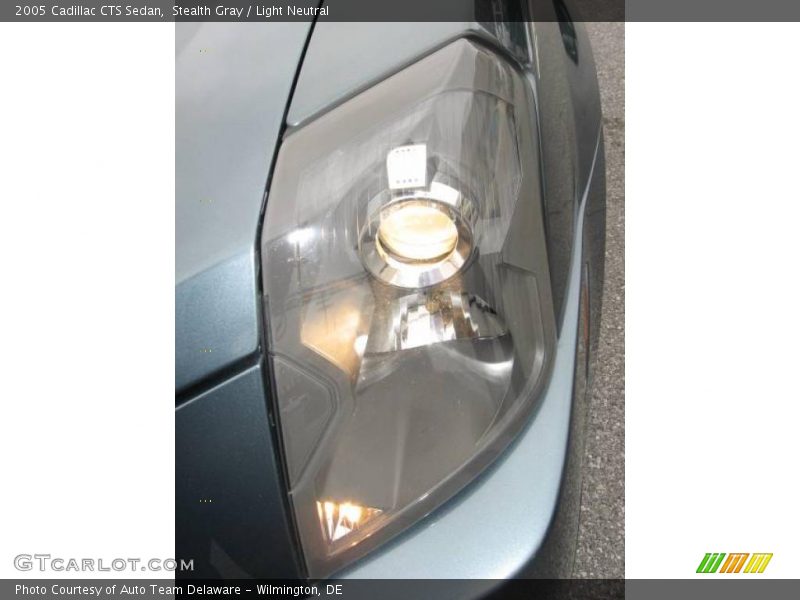 Stealth Gray / Light Neutral 2005 Cadillac CTS Sedan