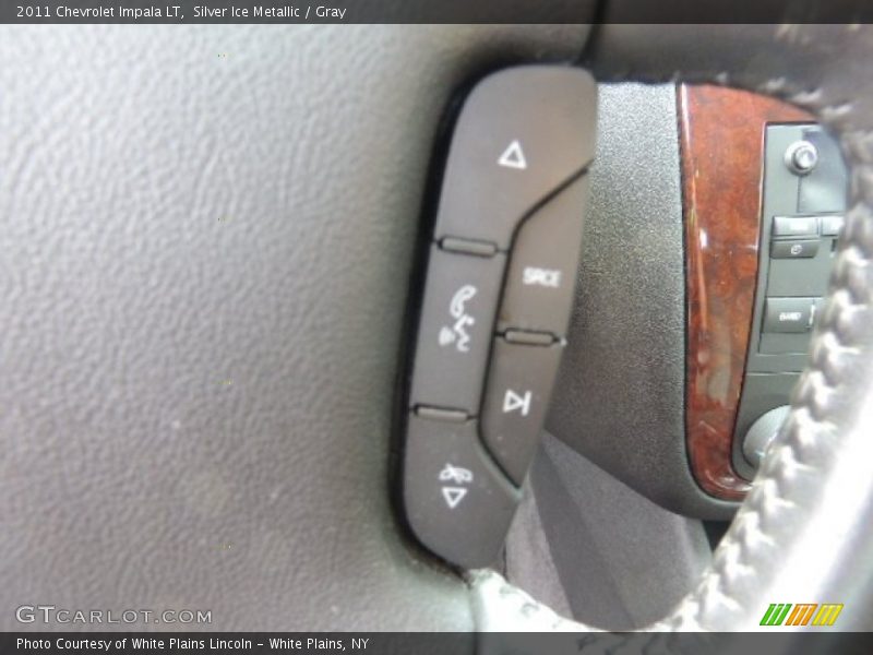 Silver Ice Metallic / Gray 2011 Chevrolet Impala LT