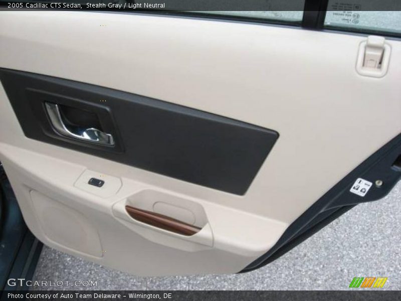 Stealth Gray / Light Neutral 2005 Cadillac CTS Sedan