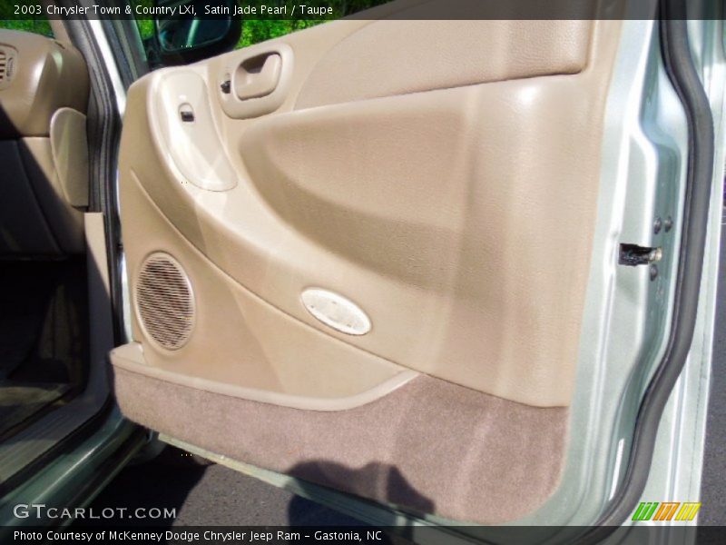 Satin Jade Pearl / Taupe 2003 Chrysler Town & Country LXi