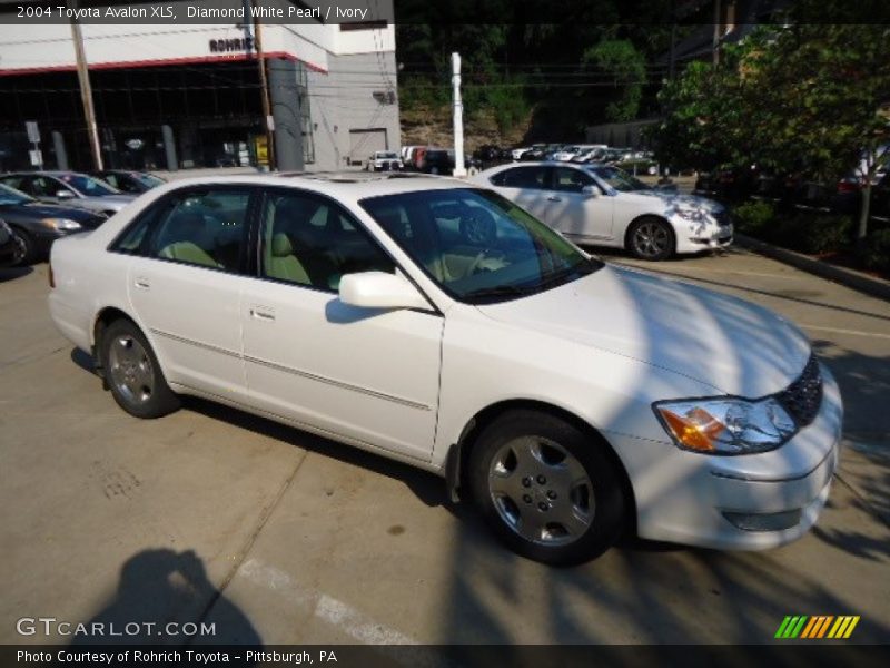 Diamond White Pearl / Ivory 2004 Toyota Avalon XLS