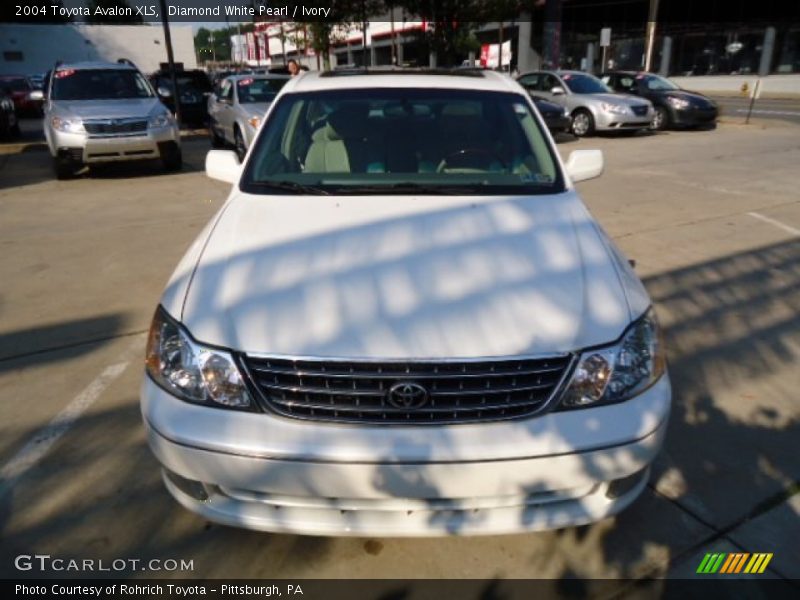 Diamond White Pearl / Ivory 2004 Toyota Avalon XLS