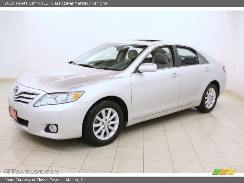 Classic Silver Metallic / Ash Gray 2010 Toyota Camry XLE