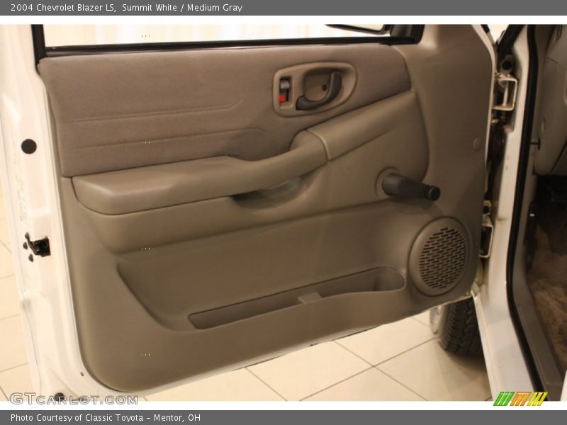 Door Panel of 2004 Blazer LS
