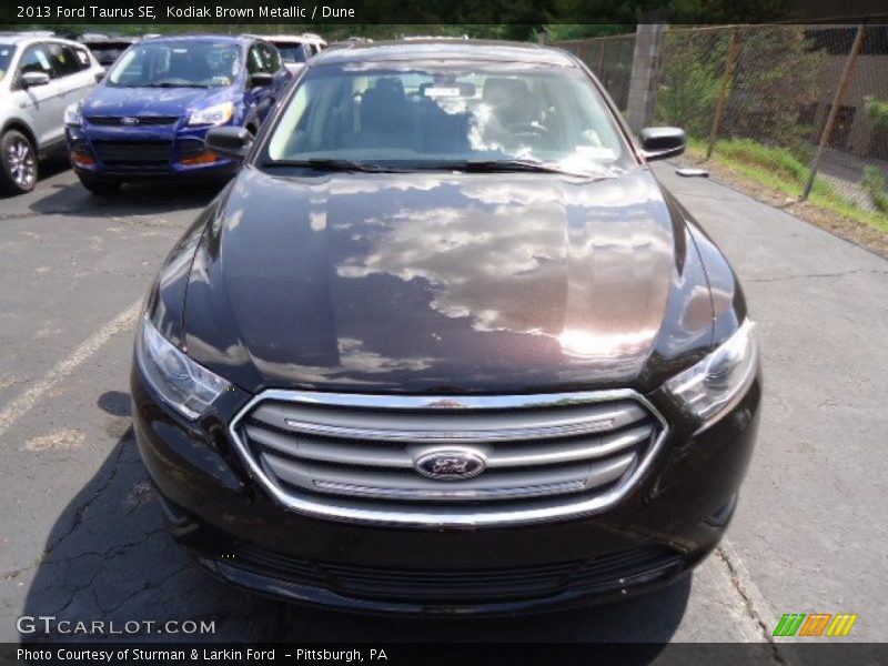  2013 Taurus SE Kodiak Brown Metallic