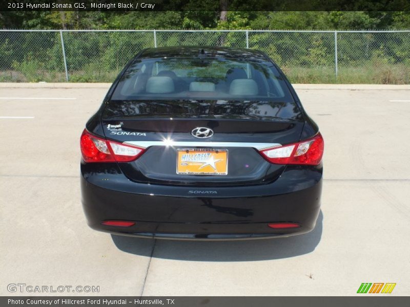 Midnight Black / Gray 2013 Hyundai Sonata GLS