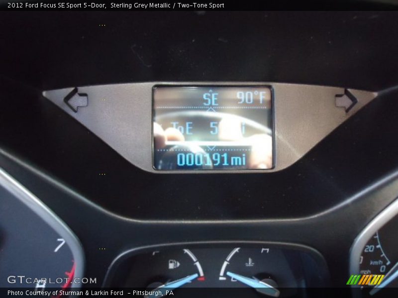 Sterling Grey Metallic / Two-Tone Sport 2012 Ford Focus SE Sport 5-Door
