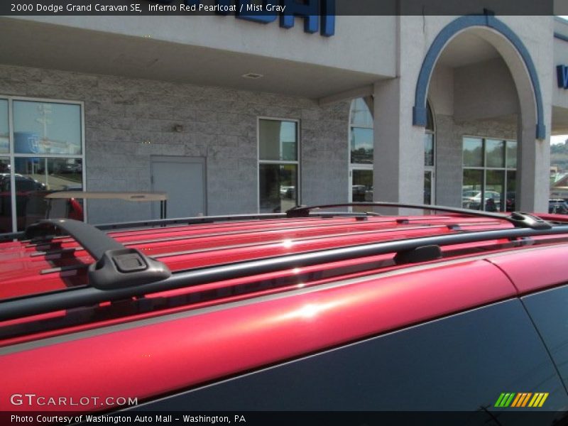 Inferno Red Pearlcoat / Mist Gray 2000 Dodge Grand Caravan SE