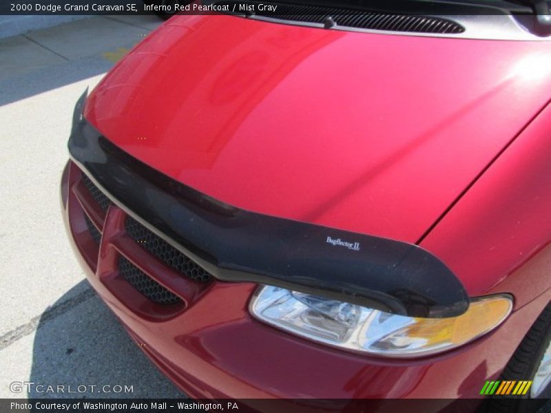 Inferno Red Pearlcoat / Mist Gray 2000 Dodge Grand Caravan SE