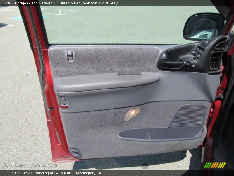 Inferno Red Pearlcoat / Mist Gray 2000 Dodge Grand Caravan SE