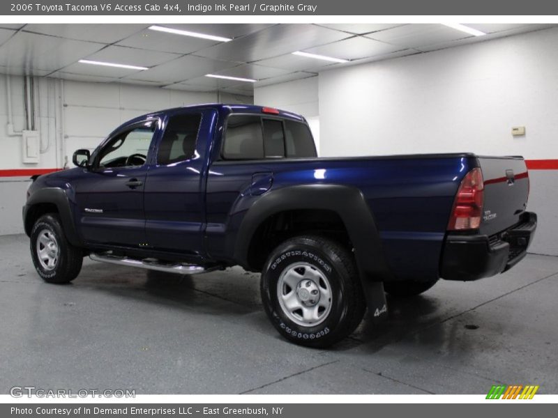Indigo Ink Pearl / Graphite Gray 2006 Toyota Tacoma V6 Access Cab 4x4