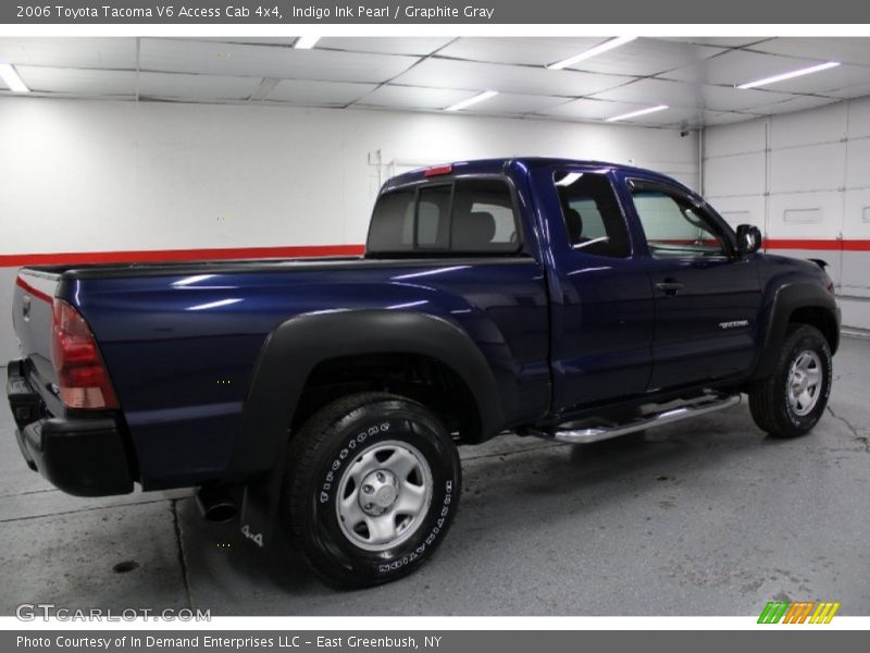 Indigo Ink Pearl / Graphite Gray 2006 Toyota Tacoma V6 Access Cab 4x4