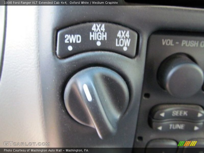 Oxford White / Medium Graphite 1998 Ford Ranger XLT Extended Cab 4x4
