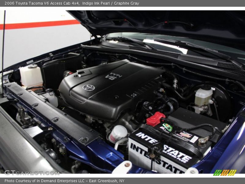 Indigo Ink Pearl / Graphite Gray 2006 Toyota Tacoma V6 Access Cab 4x4