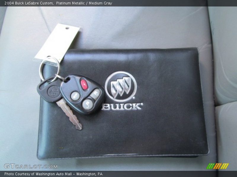 Platinum Metallic / Medium Gray 2004 Buick LeSabre Custom