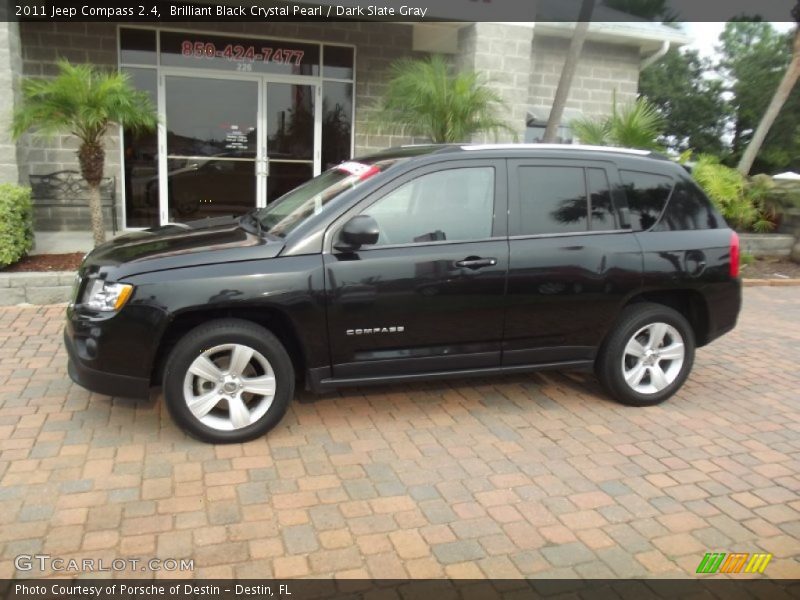 Brilliant Black Crystal Pearl / Dark Slate Gray 2011 Jeep Compass 2.4