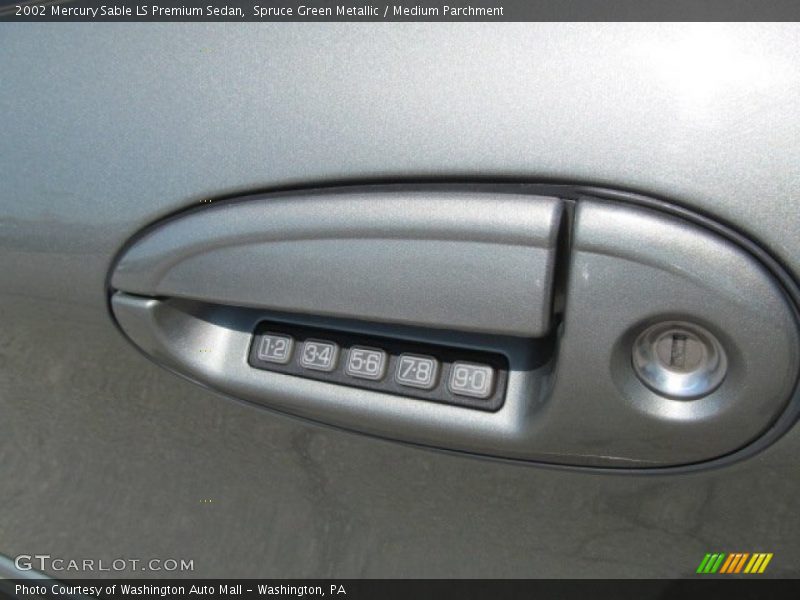 Spruce Green Metallic / Medium Parchment 2002 Mercury Sable LS Premium Sedan
