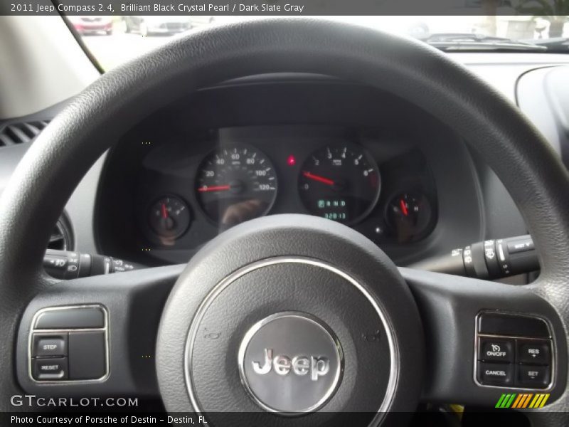 Brilliant Black Crystal Pearl / Dark Slate Gray 2011 Jeep Compass 2.4