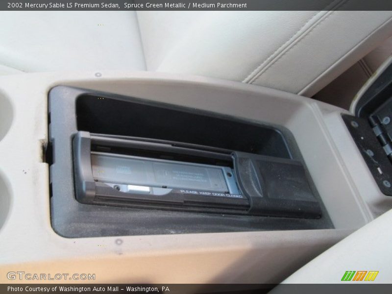 Spruce Green Metallic / Medium Parchment 2002 Mercury Sable LS Premium Sedan