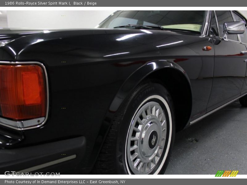 Black / Beige 1986 Rolls-Royce Silver Spirit Mark I