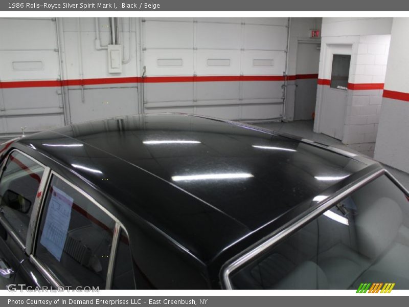 Black / Beige 1986 Rolls-Royce Silver Spirit Mark I