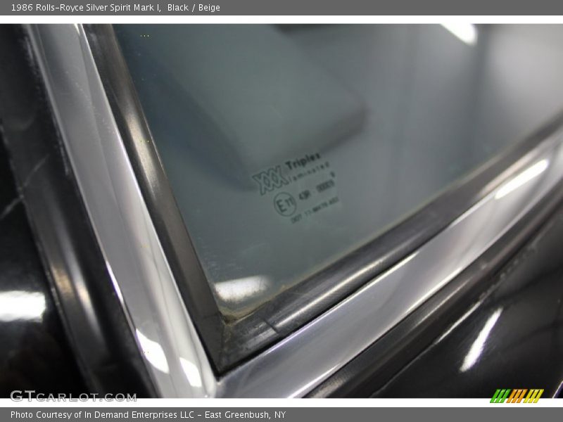 Black / Beige 1986 Rolls-Royce Silver Spirit Mark I