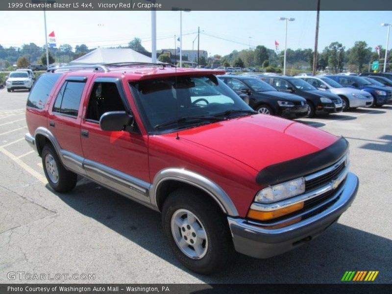 Victory Red / Graphite 1999 Chevrolet Blazer LS 4x4
