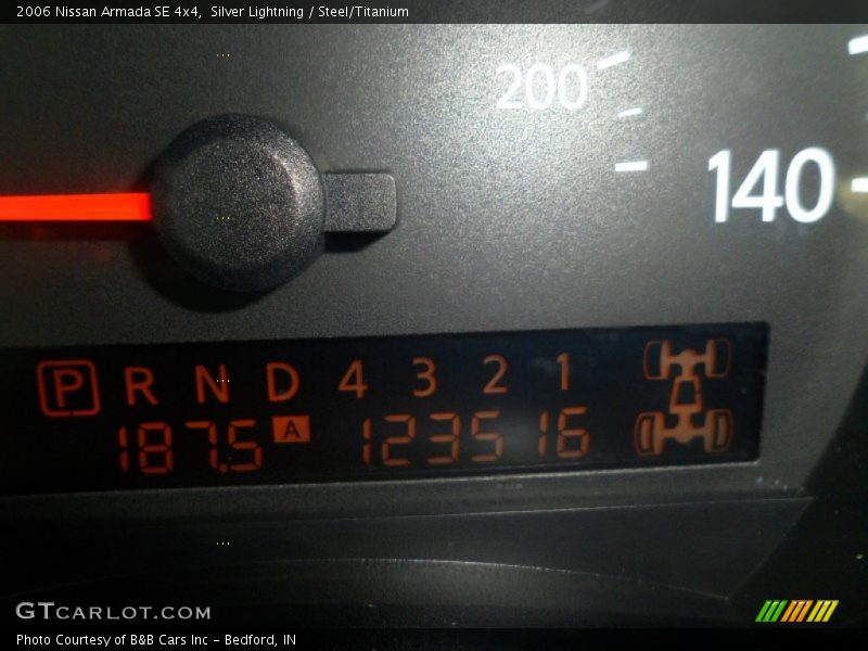 Silver Lightning / Steel/Titanium 2006 Nissan Armada SE 4x4