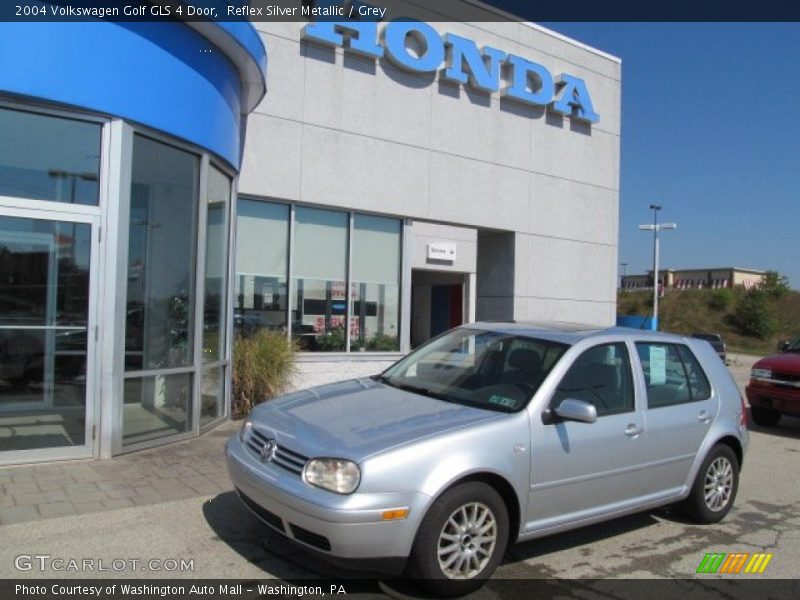 Reflex Silver Metallic / Grey 2004 Volkswagen Golf GLS 4 Door