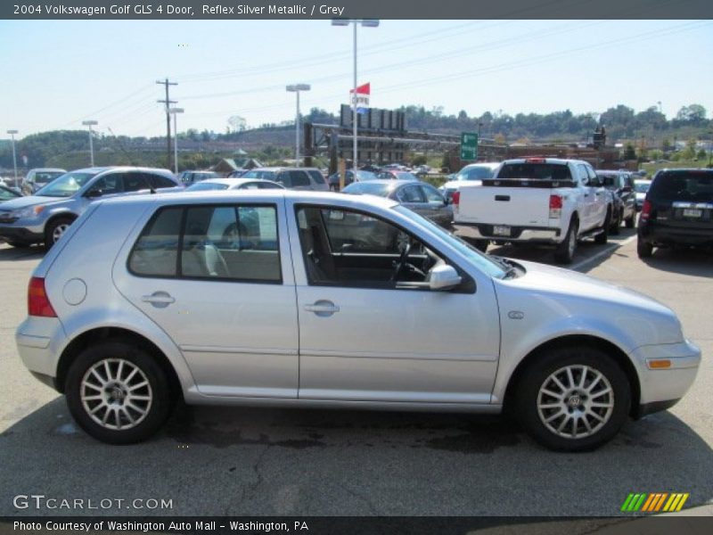 Reflex Silver Metallic / Grey 2004 Volkswagen Golf GLS 4 Door