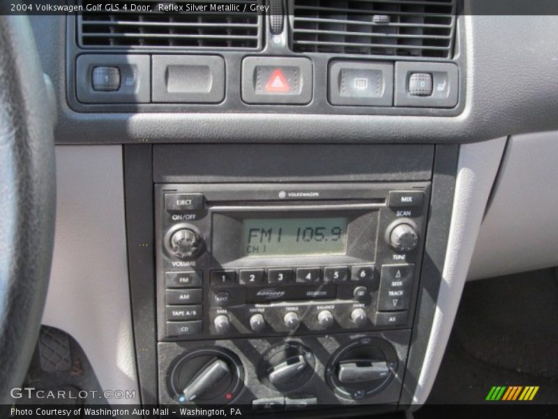 Reflex Silver Metallic / Grey 2004 Volkswagen Golf GLS 4 Door