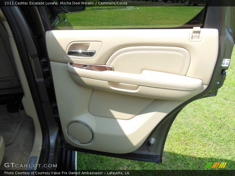 Mocha Steel Metallic / Cashmere/Cocoa 2011 Cadillac Escalade Luxury