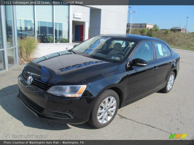 Black / Cornsilk Beige 2011 Volkswagen Jetta SE Sedan