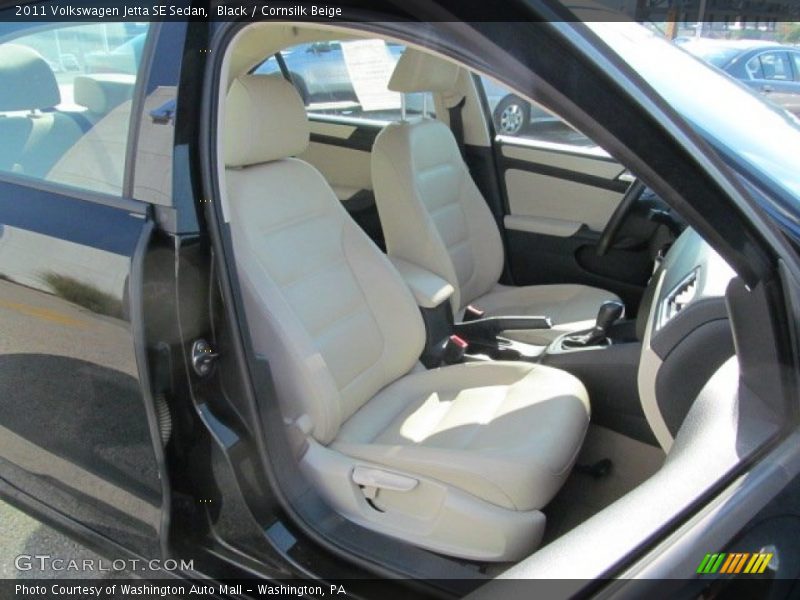 Black / Cornsilk Beige 2011 Volkswagen Jetta SE Sedan