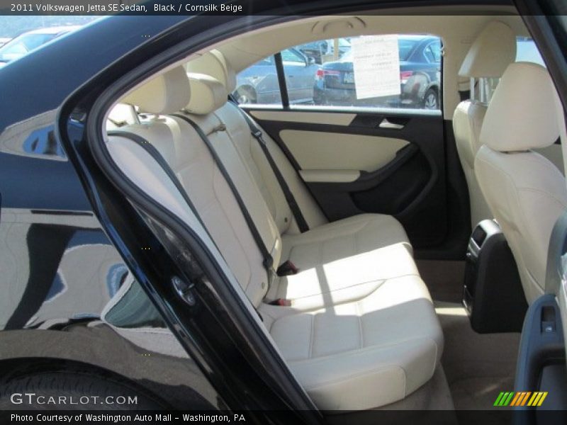 Black / Cornsilk Beige 2011 Volkswagen Jetta SE Sedan